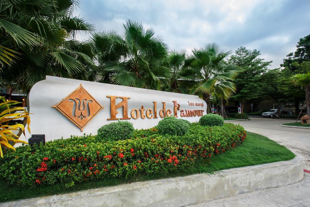 Hotel De L'Amour Sha Plus Prakhon Chai Exterior photo